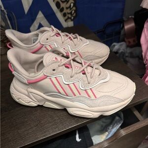 Adidas Ozweego